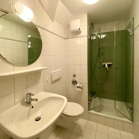 Lejlighed Elbstrom, 1 *